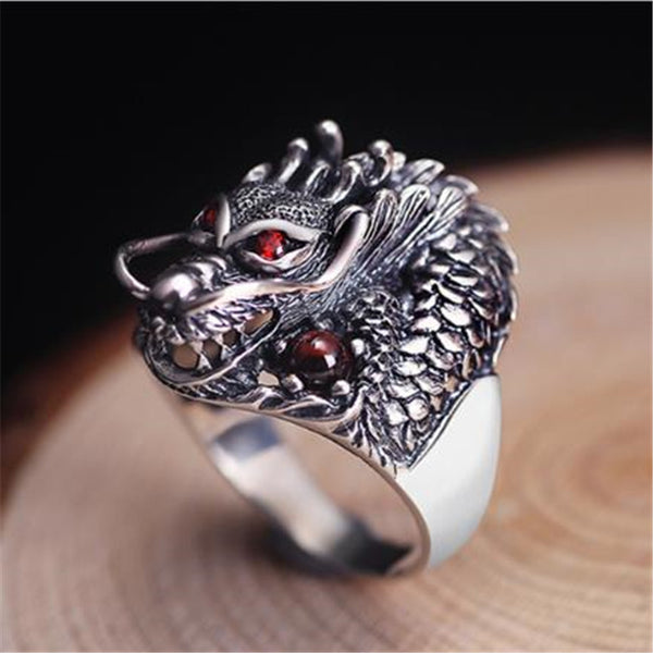 Gothic Dragua Ring