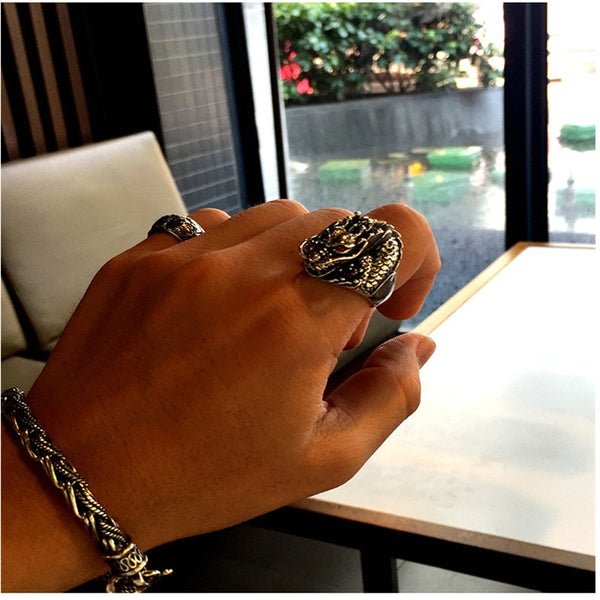 Gothic Dragua Ring